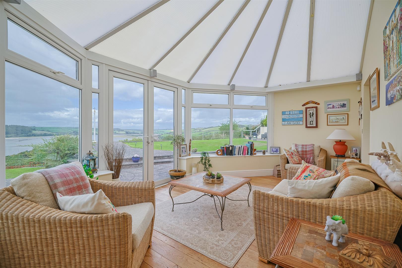 Aberfa, Ferryside, Carmarthenshire, SA17 5RS